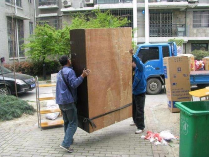 海口臨時(shí)裝卸與搬家入庫(kù) 靈活搬運(yùn)團(tuán)隊(duì)如何解您燃眉之急